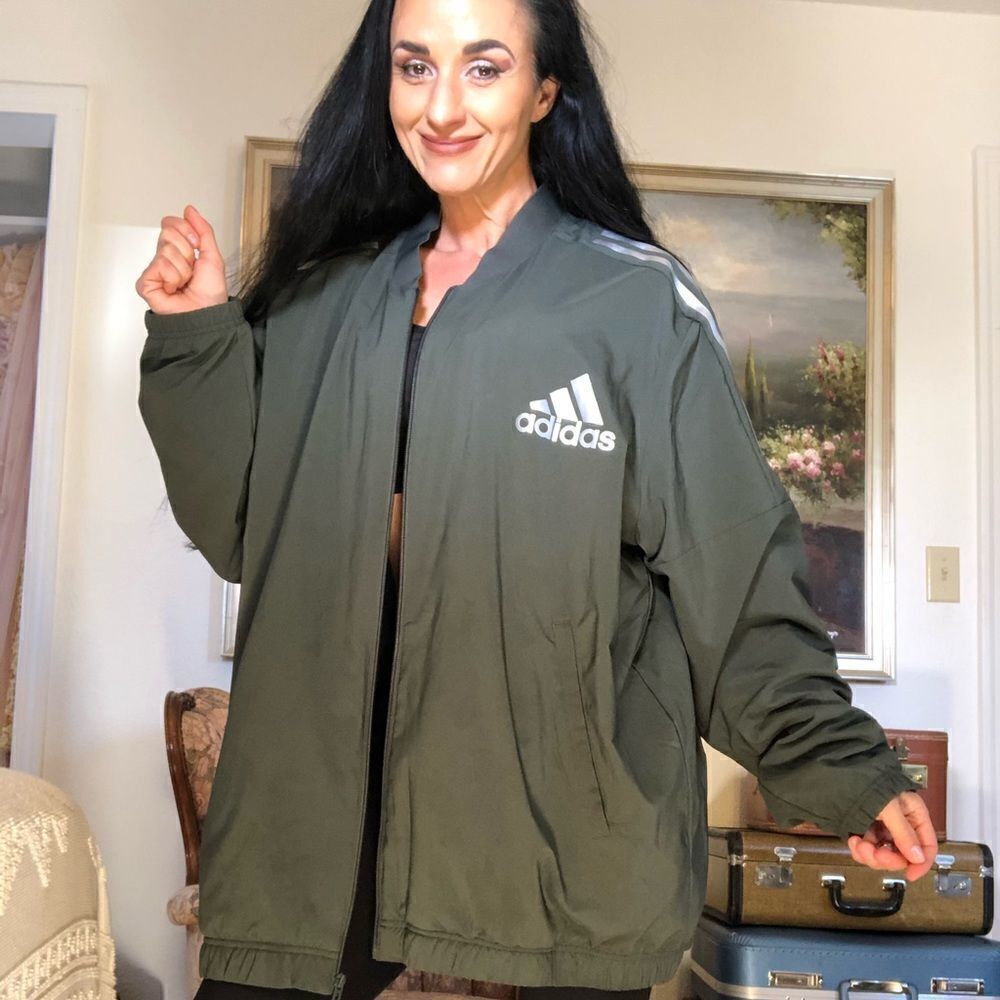 Adidas dark green zip up jacket light